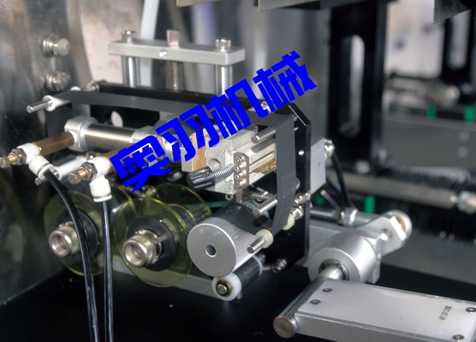 快餐調(diào)理包水平給袋式自動包裝機_http://chinabrita.com_產(chǎn)品中心_第4張